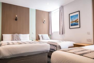 Family room for four